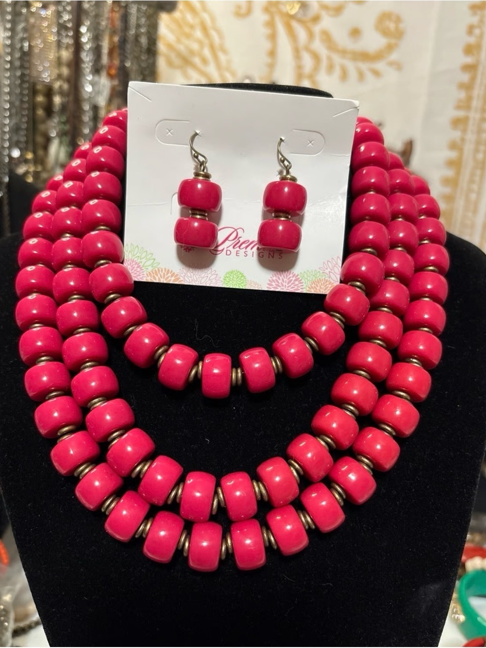 Premier Designs Vibrant Pink Layered Necklace set